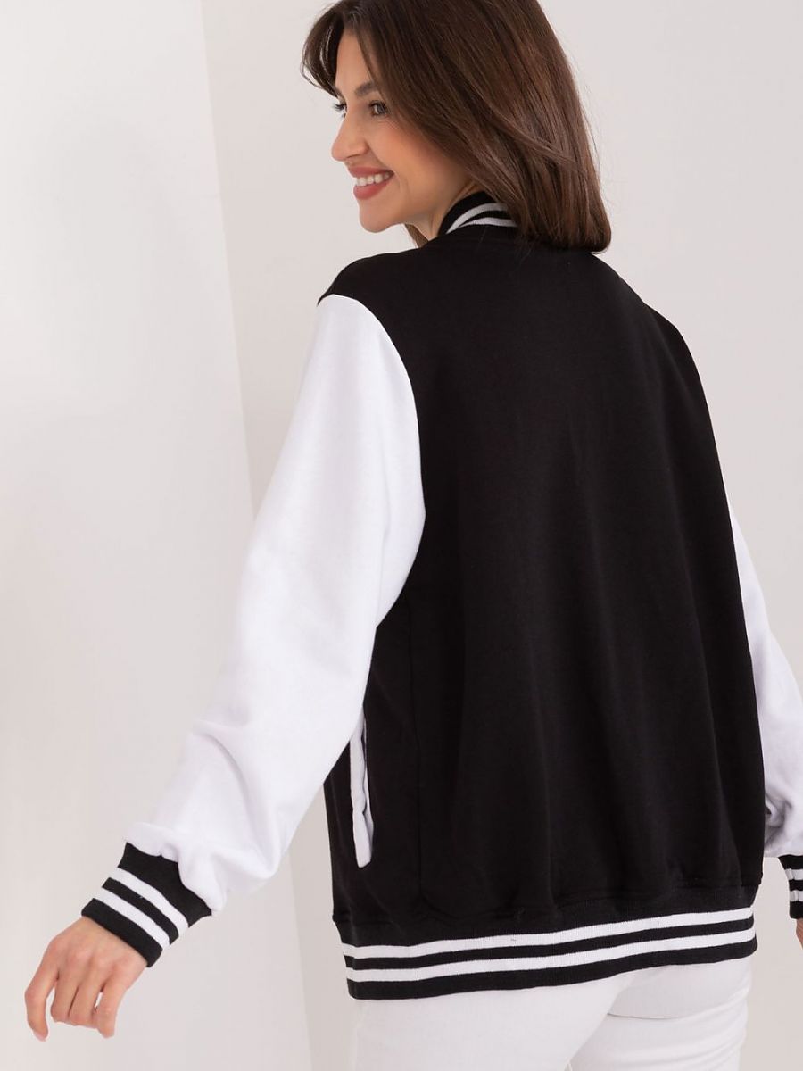 Sweatshirt model 192368 Relevance-2